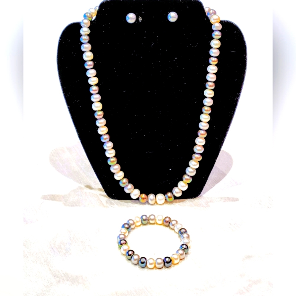 Set Of HONORA gray metallic tone pearl necklace/bracelet and silver earrings